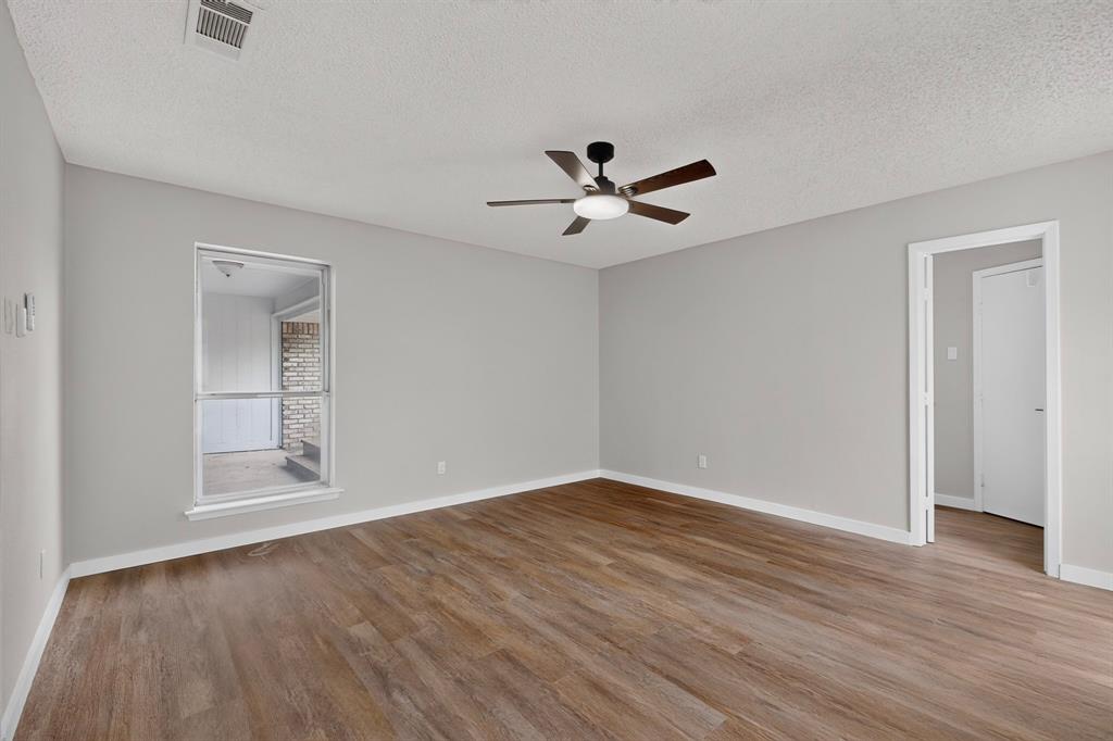 1302 N Yale Boulevard Property Photo 21