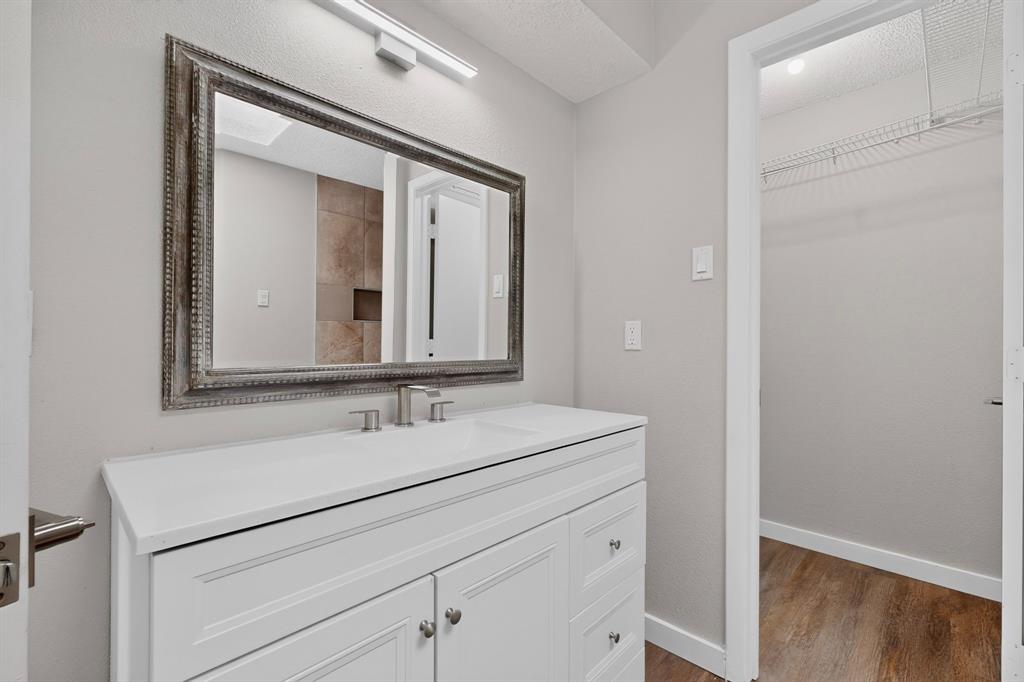 1302 N Yale Boulevard Property Photo 24