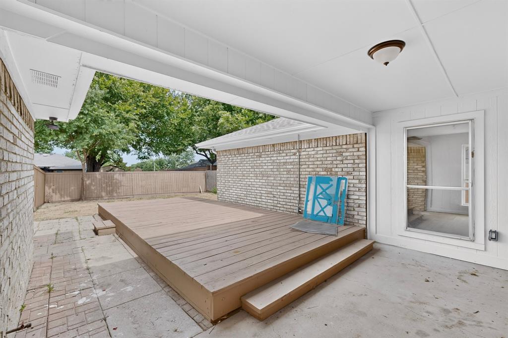 1302 N Yale Boulevard Property Photo 33