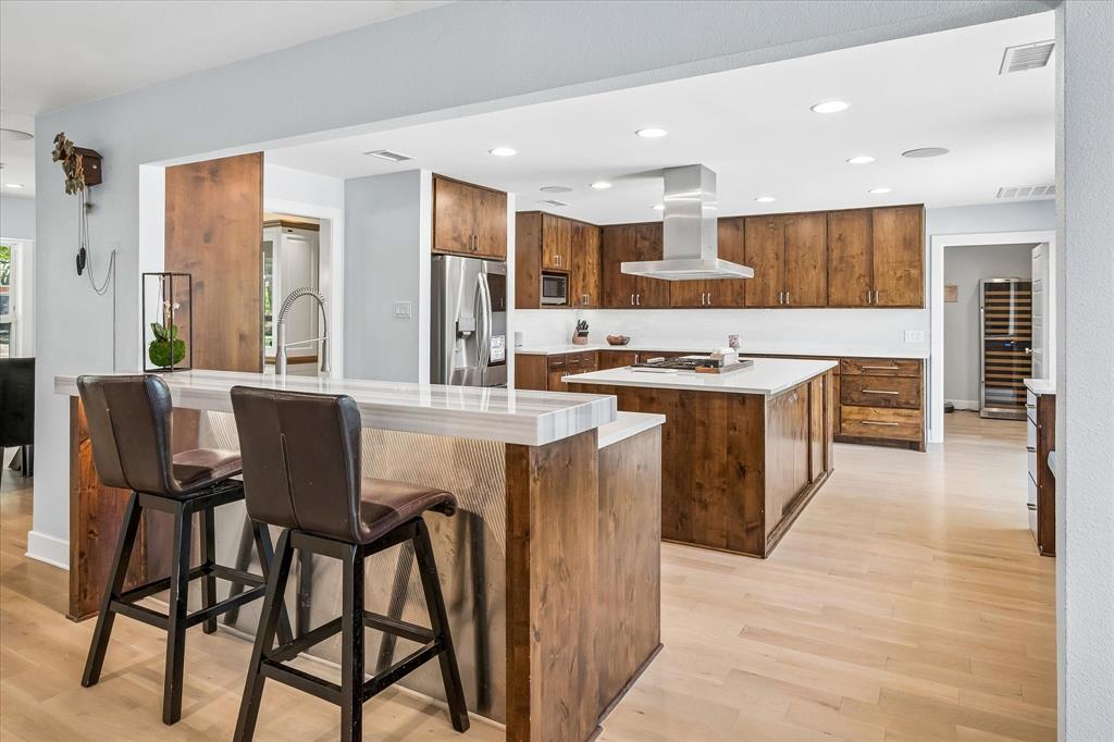 14010 Carillon Drive Property Photo 14