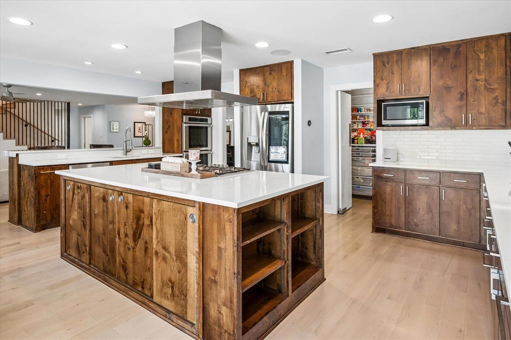 14010 Carillon Drive Property Photo 17