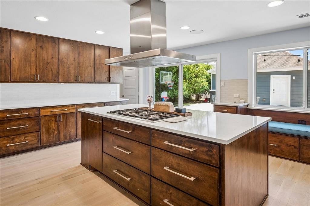 14010 Carillon Drive Property Photo 18
