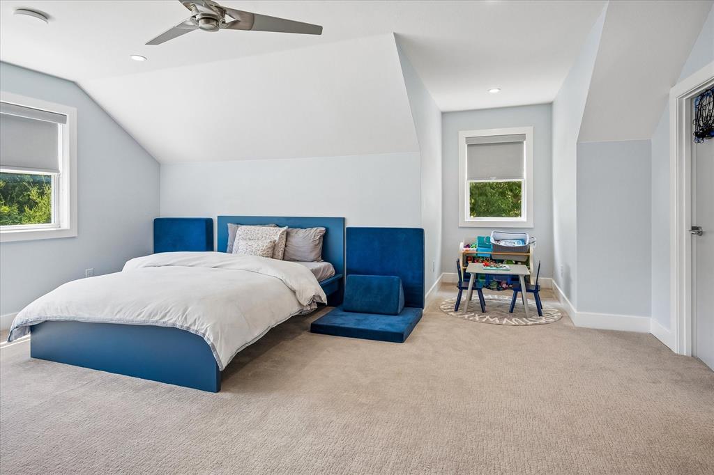 14010 Carillon Drive Property Photo 28