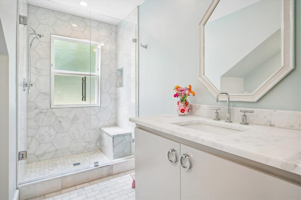 14010 Carillon Drive Property Photo 31