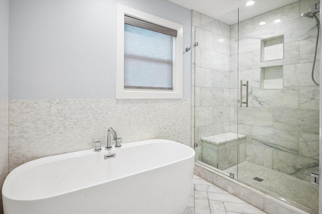 14010 Carillon Drive Property Photo 32