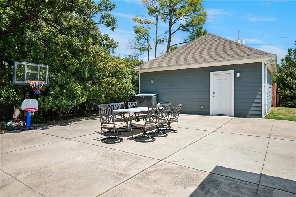14010 Carillon Drive Property Photo 34