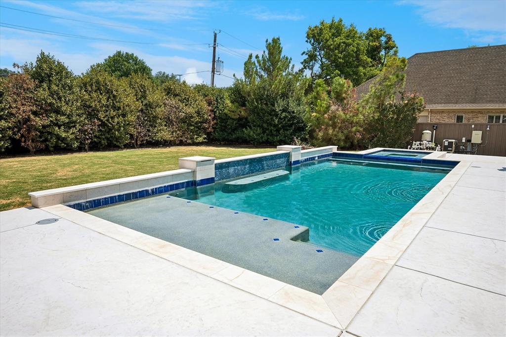 14010 Carillon Drive Property Photo 36