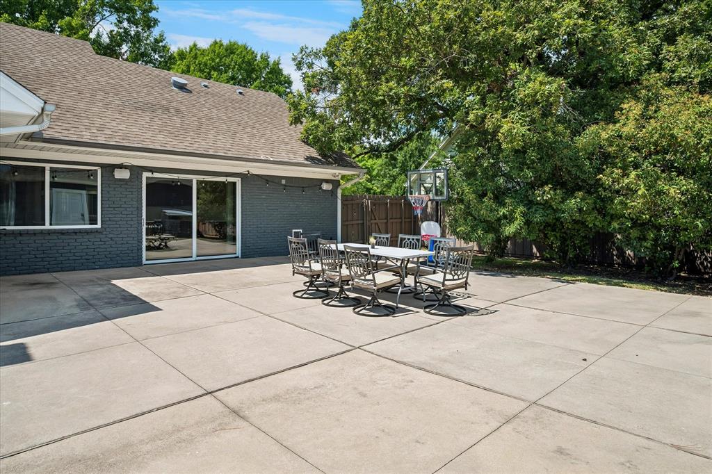 14010 Carillon Drive Property Photo 38