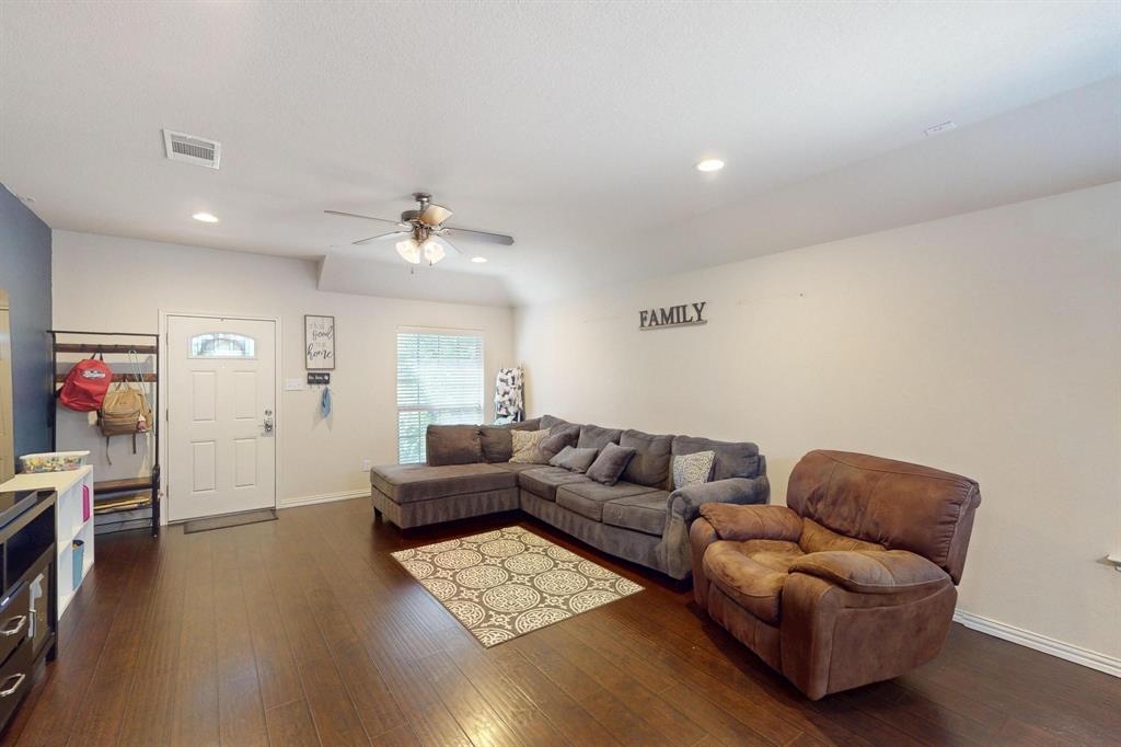 337 Grace Circle Property Photo 6