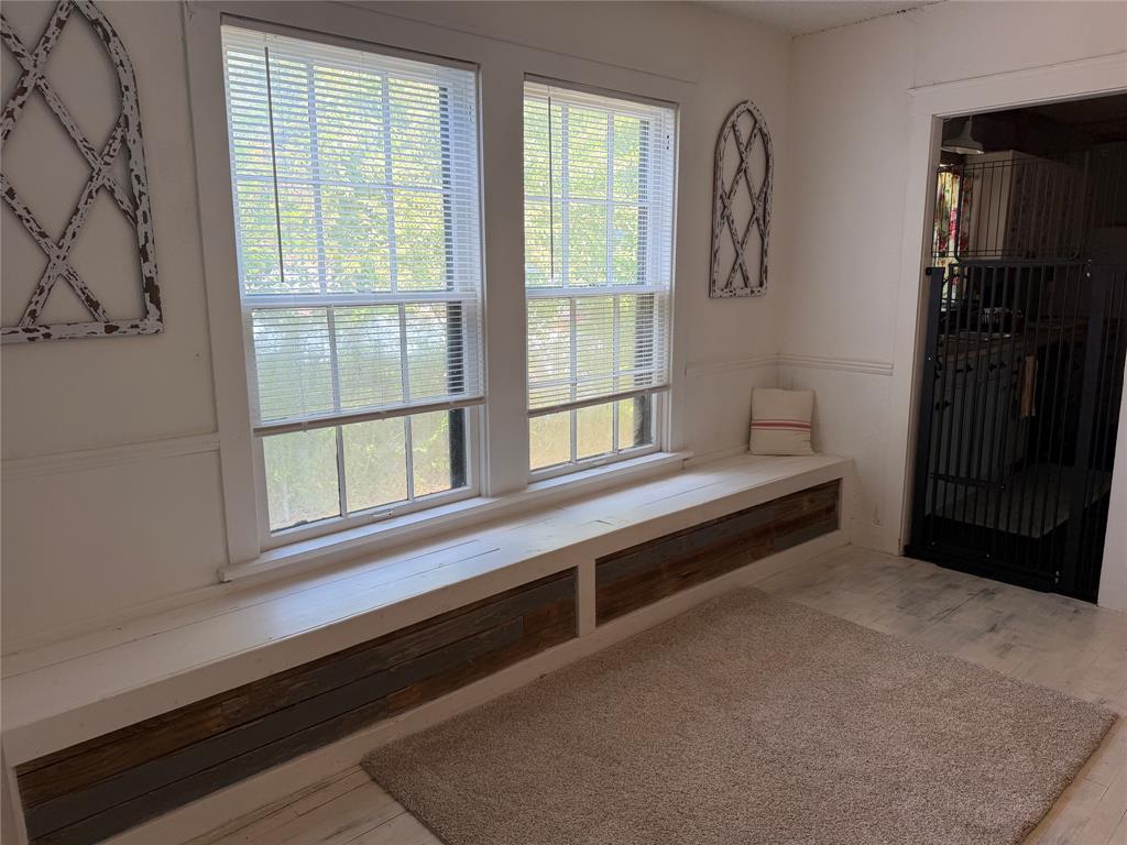 209 S Canton Street Property Photo 15