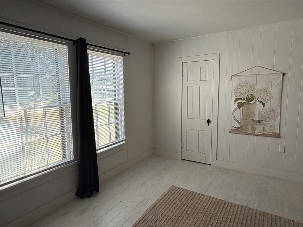 209 S Canton Street Property Photo 24