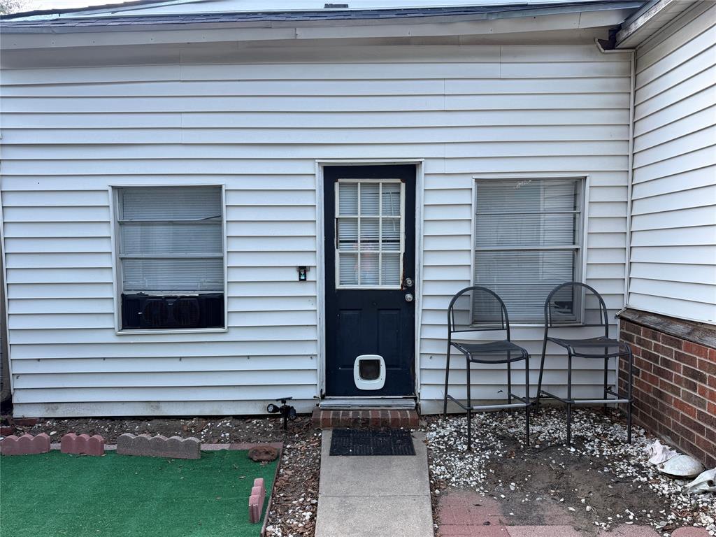 209 S Canton Street Property Photo 28
