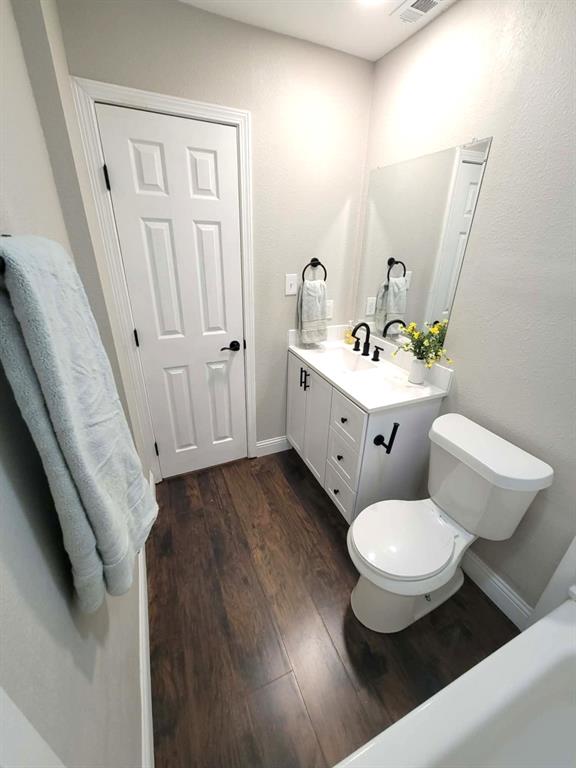 103 W Cayuga Drive Property Photo 13