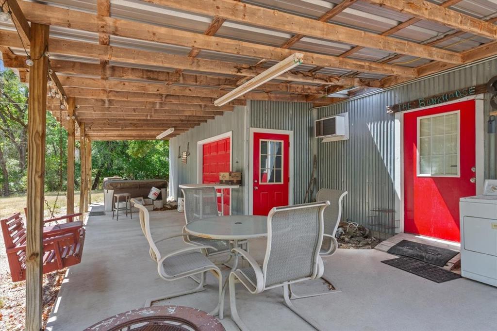 444 Red Bud Hill Property Photo 6