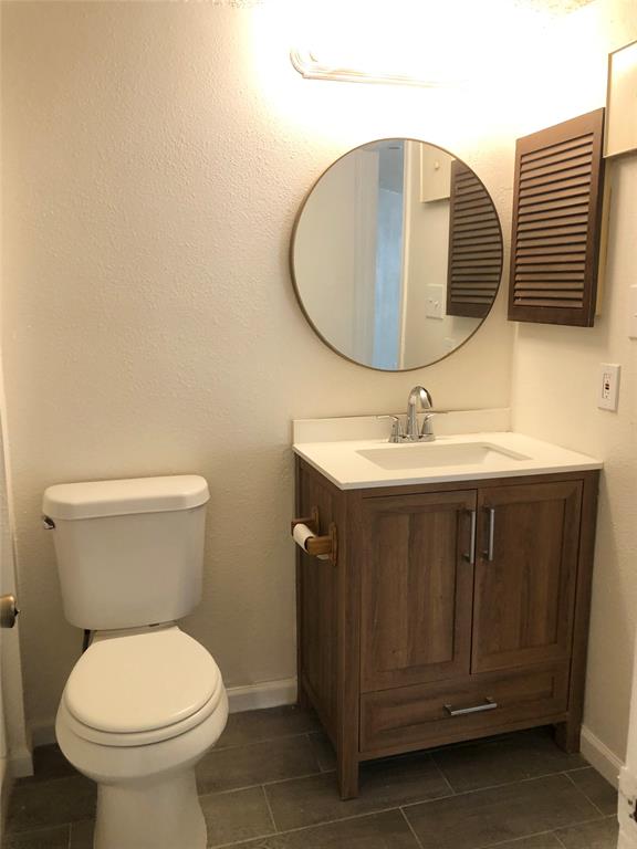 9829 Walnut Street O106 Property Photo 15