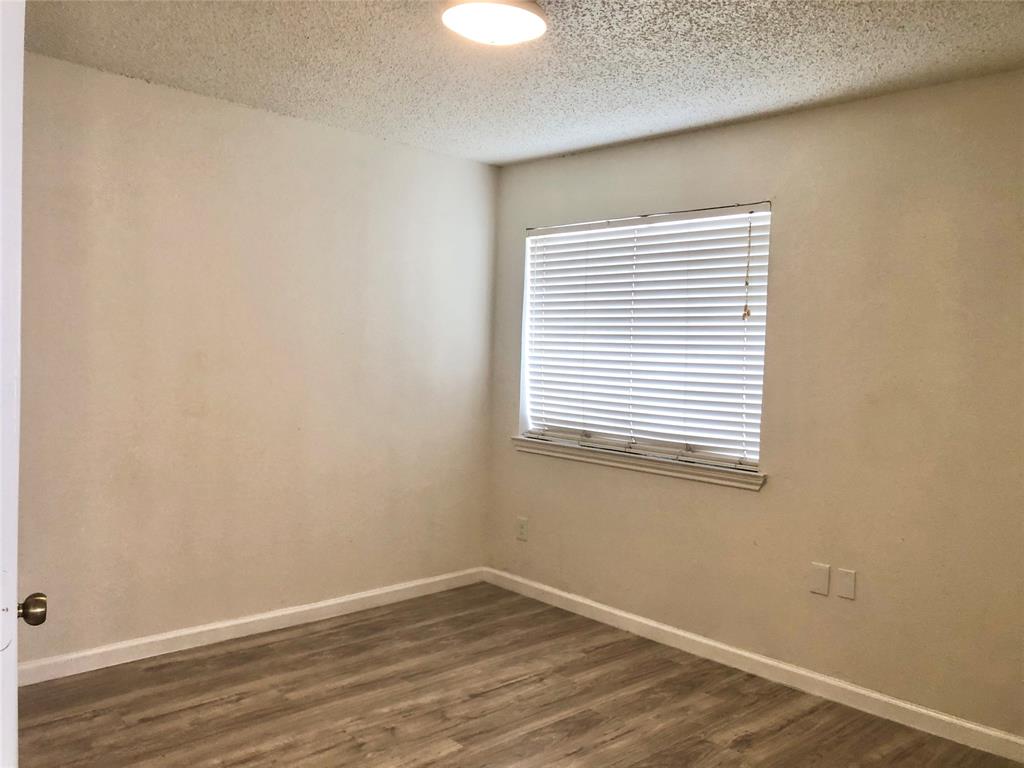 9829 Walnut Street O106 Property Photo 18