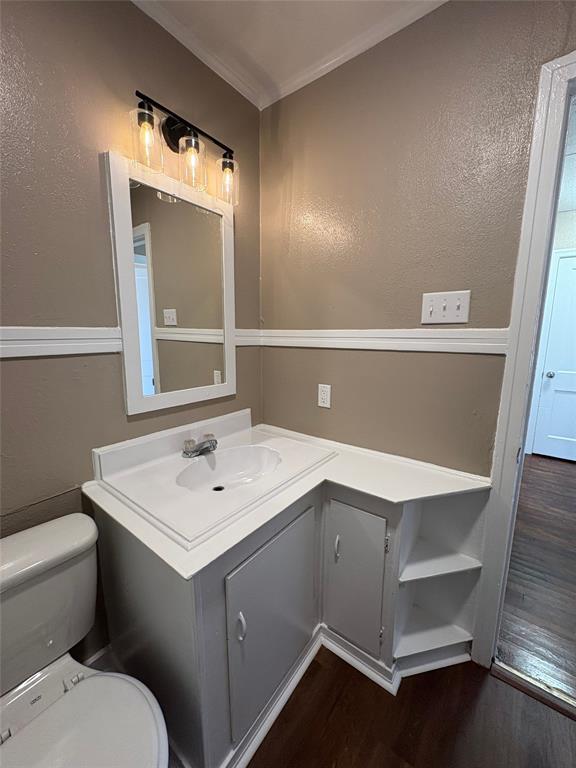 622 W 75th Street Property Photo 12