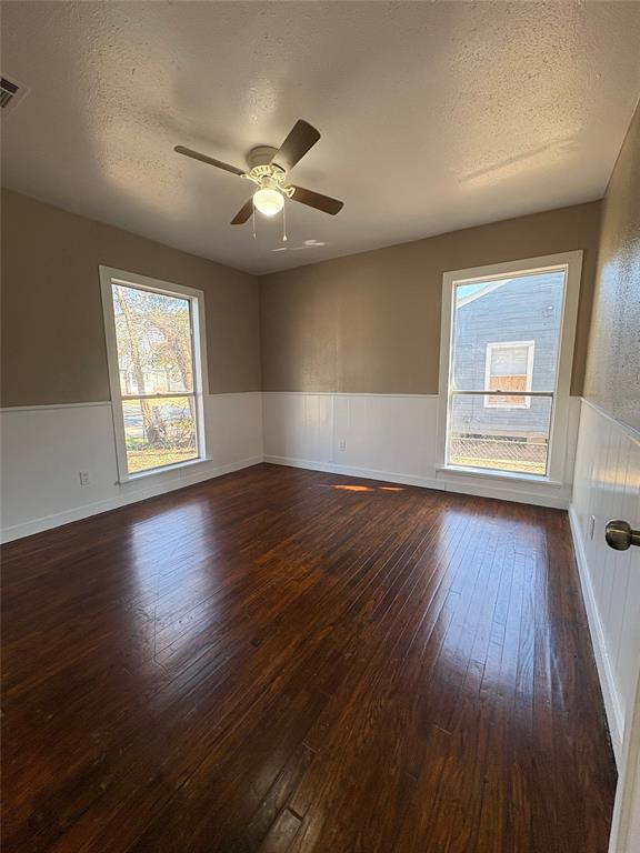 622 W 75th Street Property Photo 14