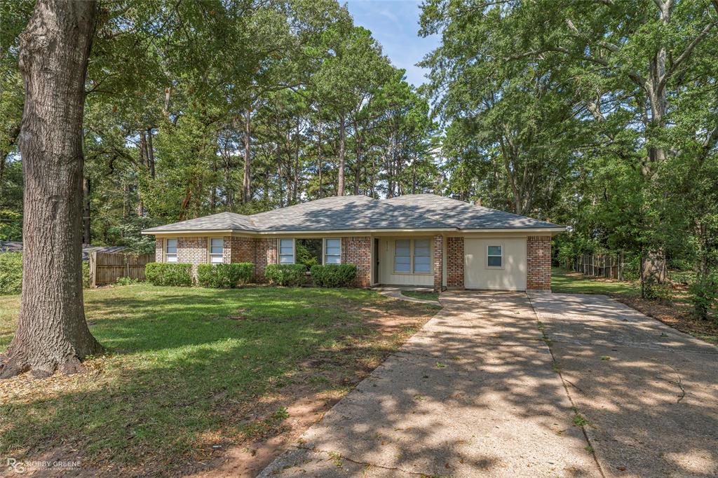 8920 Shady Lane Property Photo 3