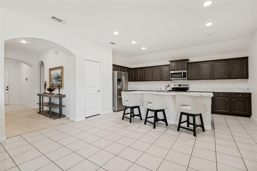 4022 Meadow Canyon Drive Property Photo 13