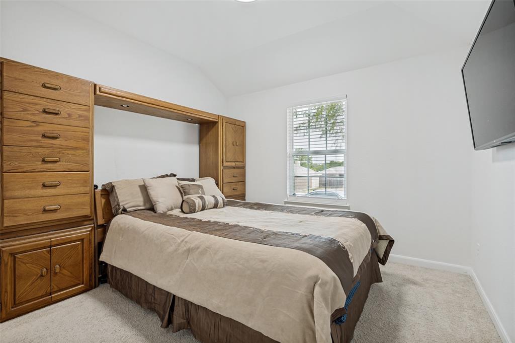 4022 Meadow Canyon Drive Property Photo 20