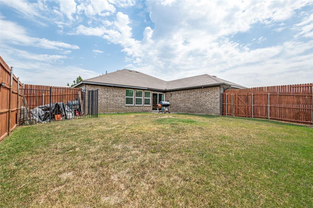 4022 Meadow Canyon Drive Property Photo 24