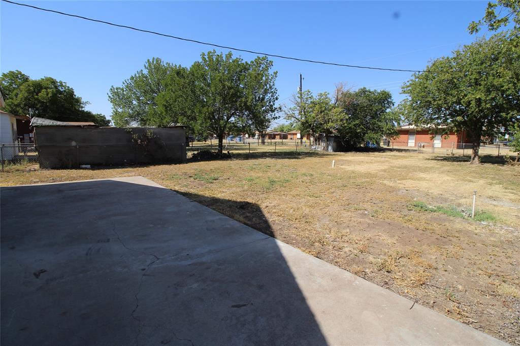802 S Anson Property Photo 17