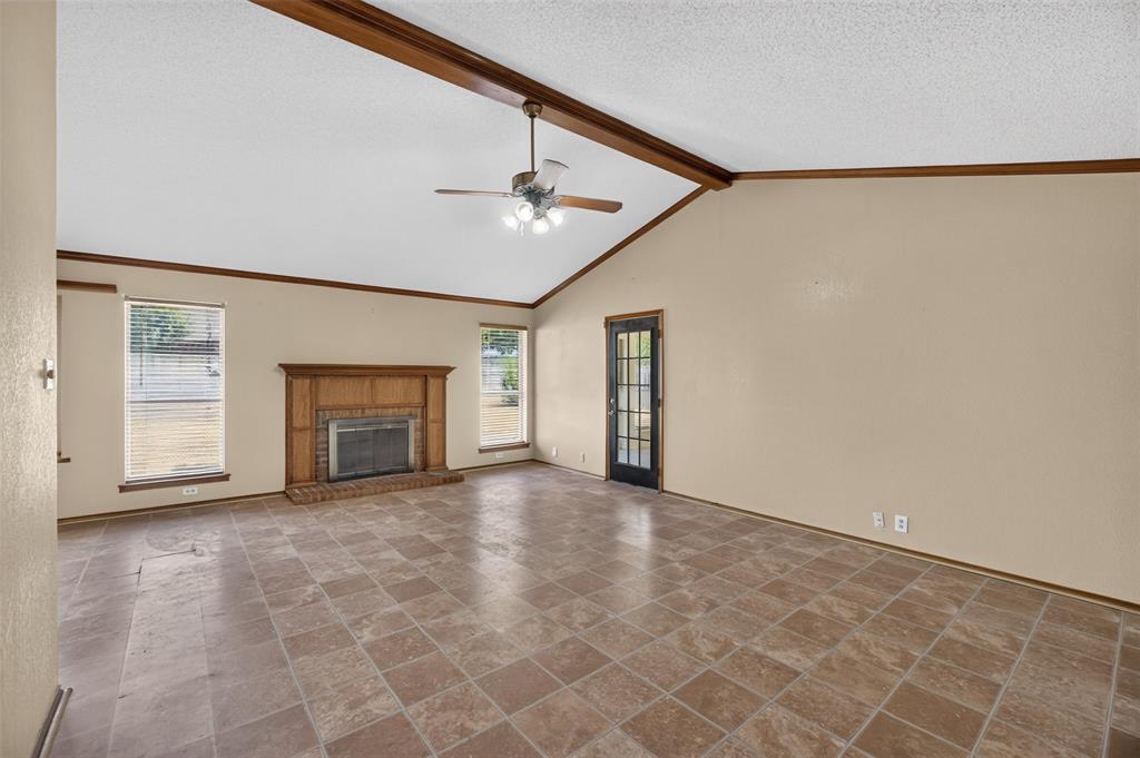 1217 Stonelake Drive Property Photo 7