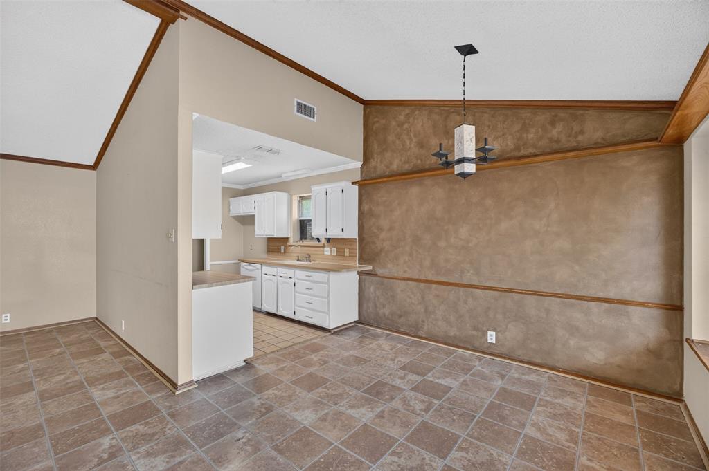 1217 Stonelake Drive Property Photo 8