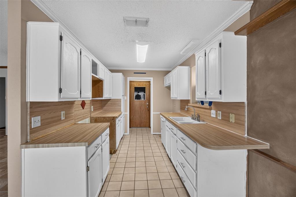 1217 Stonelake Drive Property Photo 10