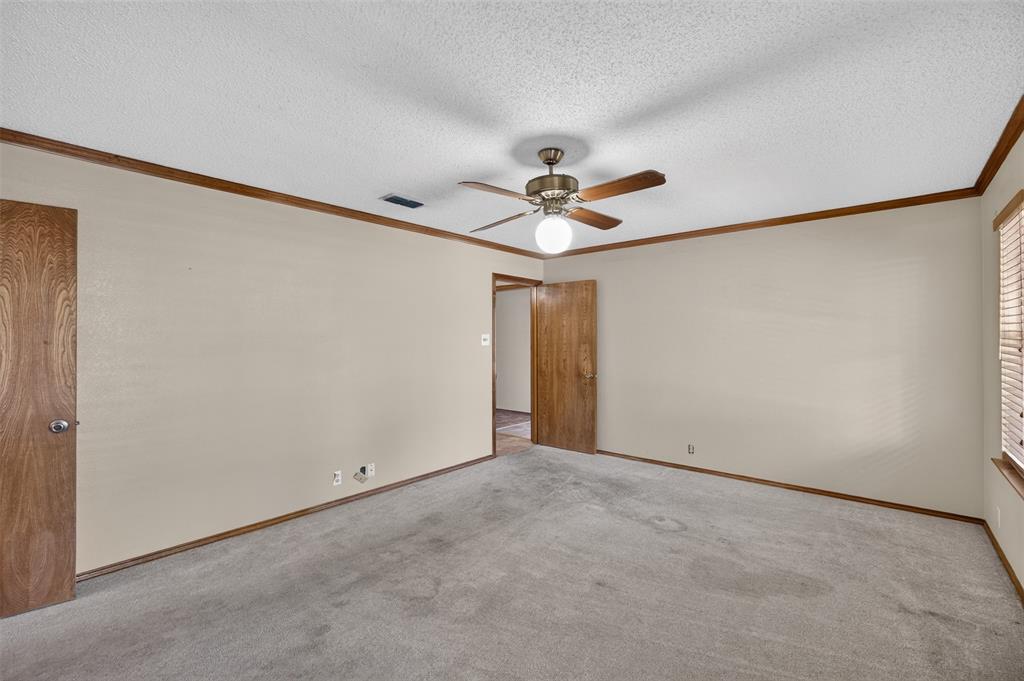 1217 Stonelake Drive Property Photo 13
