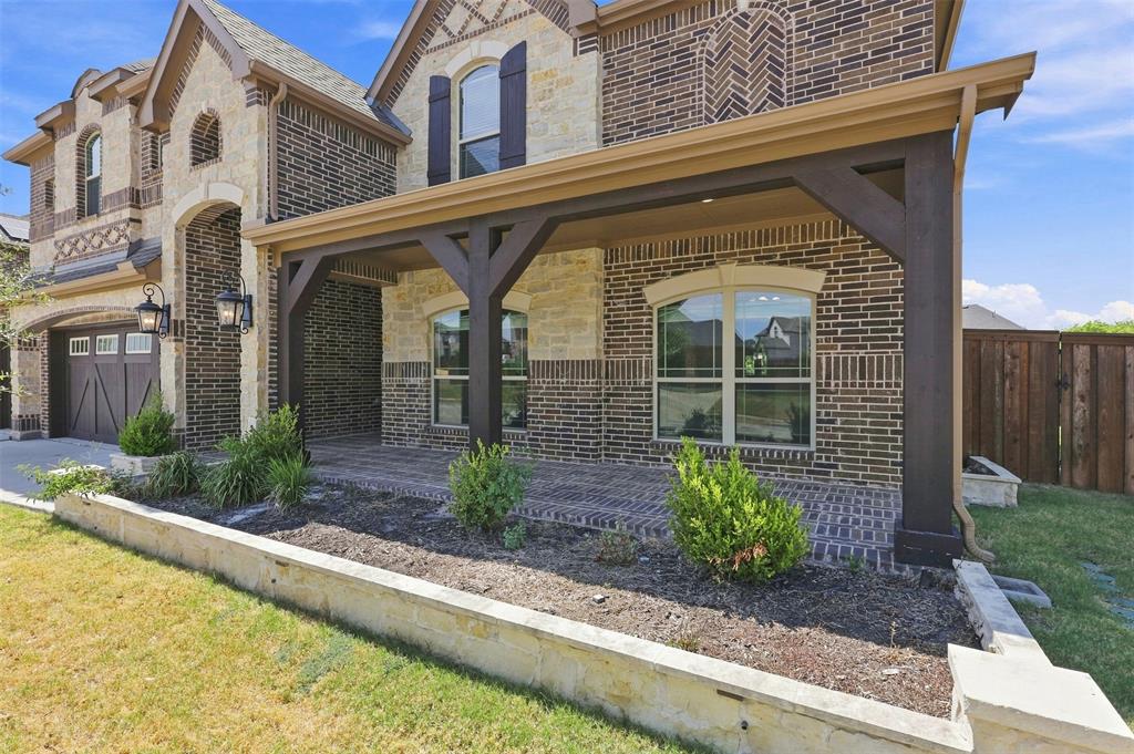 3233 Rolling Meadow Drive Property Photo 3