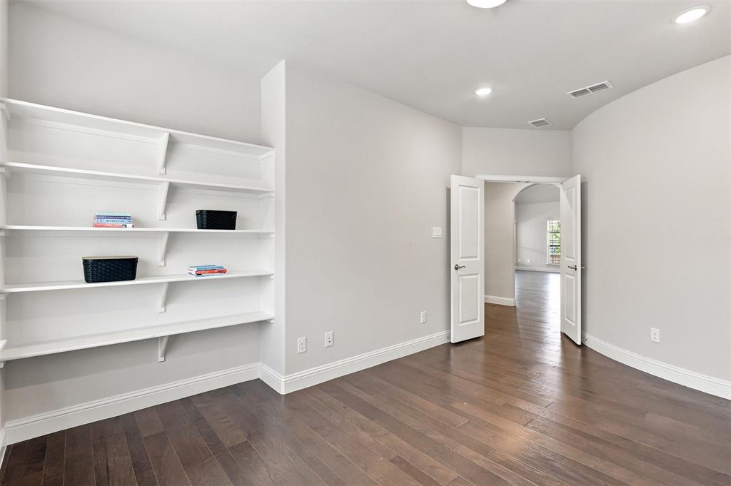 3233 Rolling Meadow Drive Property Photo 22