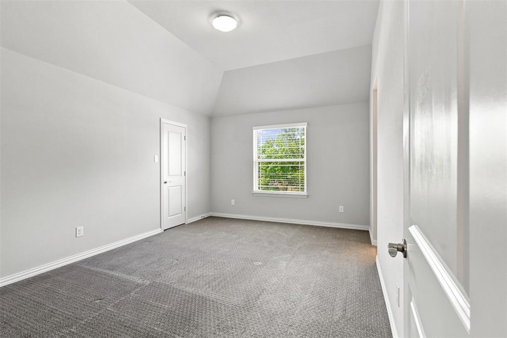 3233 Rolling Meadow Drive Property Photo 32