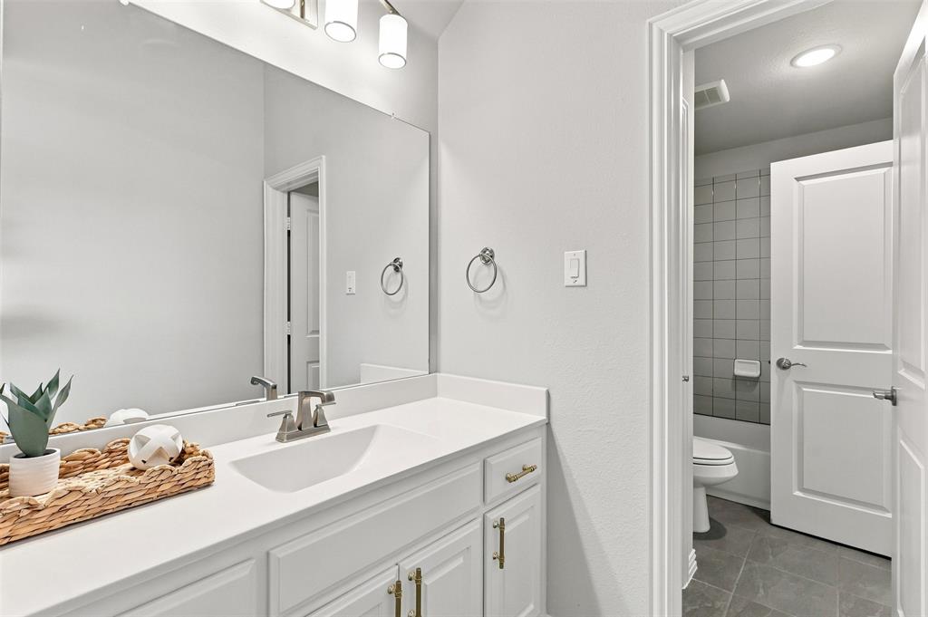 3233 Rolling Meadow Drive Property Photo 33