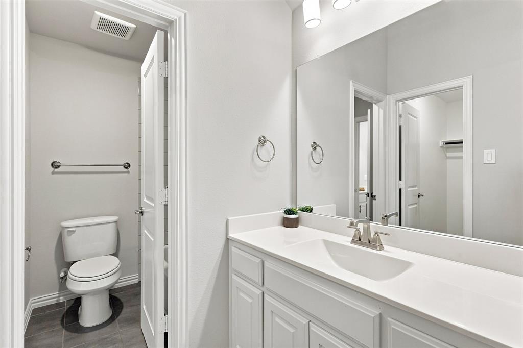 3233 Rolling Meadow Drive Property Photo 34