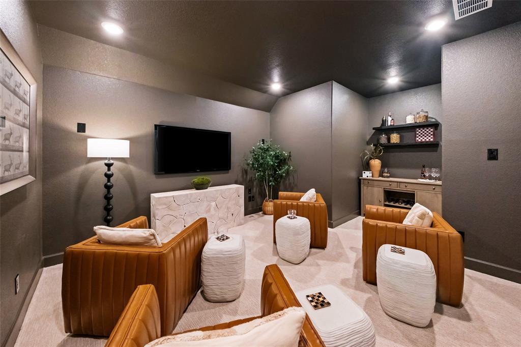 410 Buffalo Grass Drive Property Photo 14