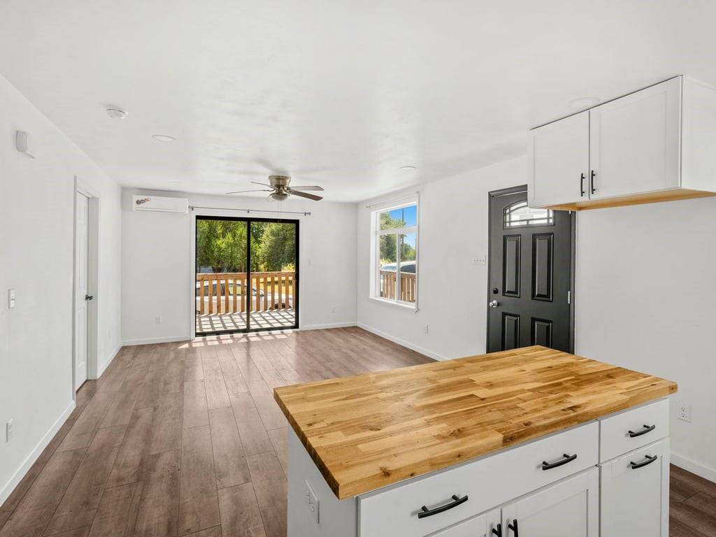 2500 E Highway 36 Property Photo 6