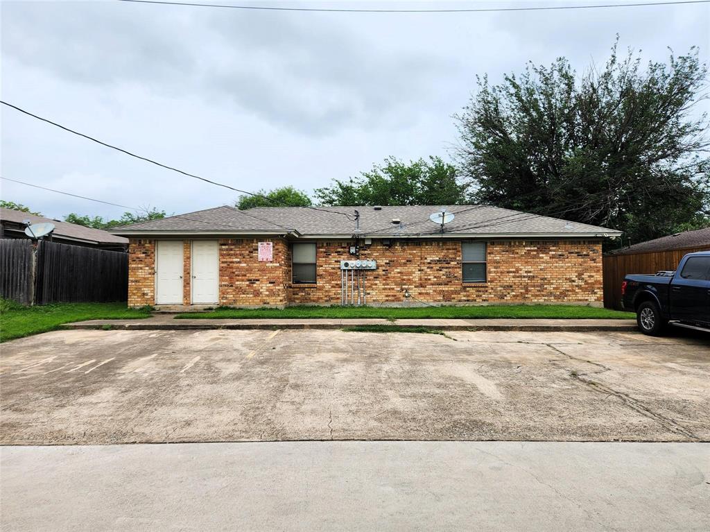 5005 Geddes Avenue Property Photo 1