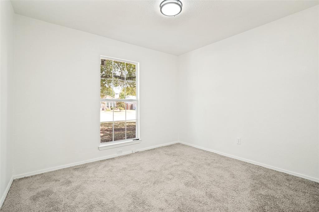 201 Mapleridge Drive Property Photo 19