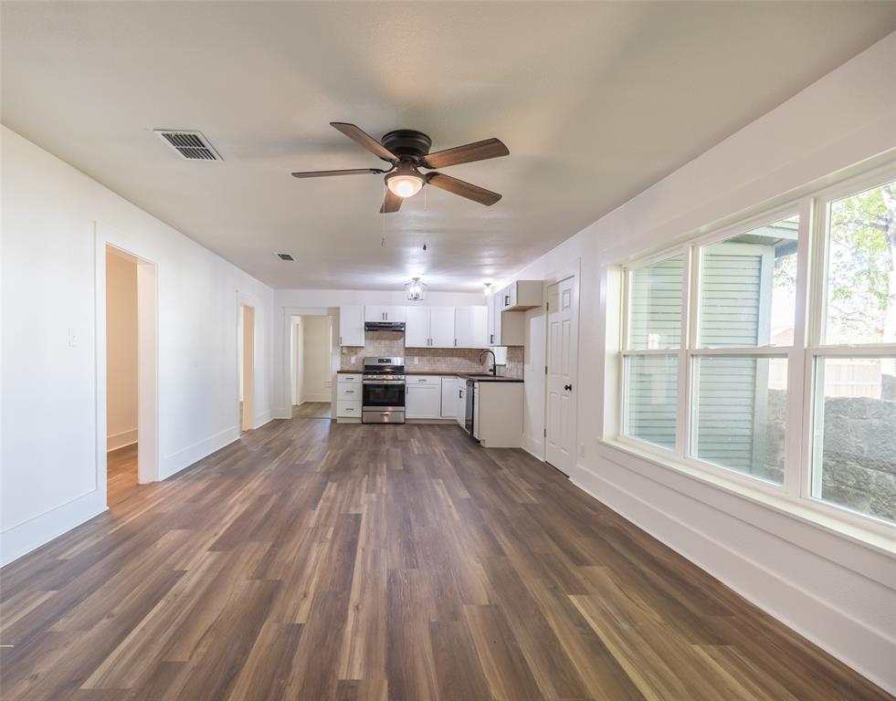 1325 Highland Avenue Property Photo 5