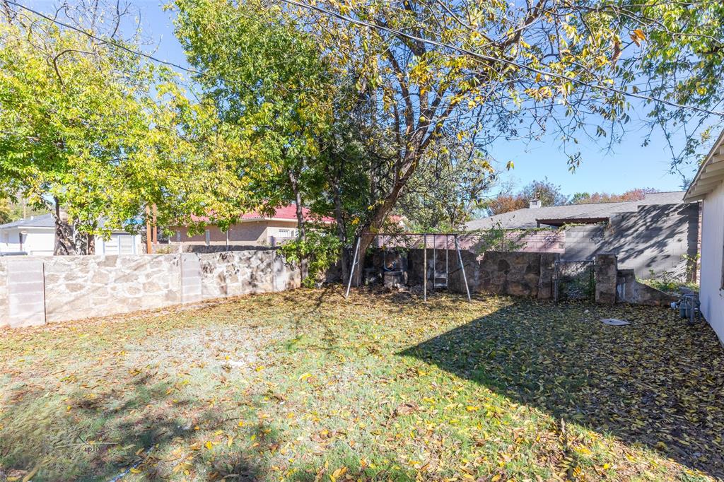 1325 Highland Avenue Property Photo 26