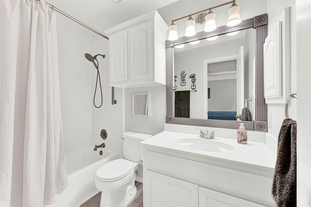 6816 Myrtle Beach Drive Property Photo 28