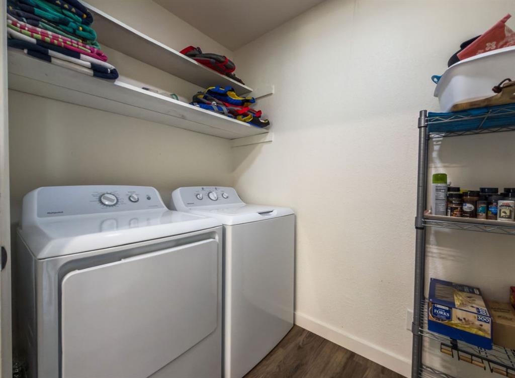 101 Rose Way Property Photo 12