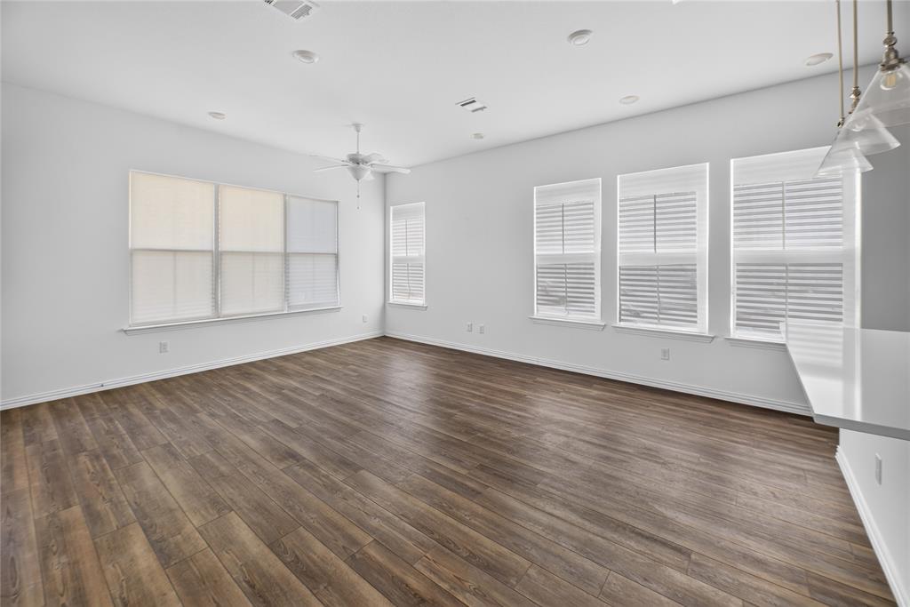 4713 Craymore Road Property Photo 3