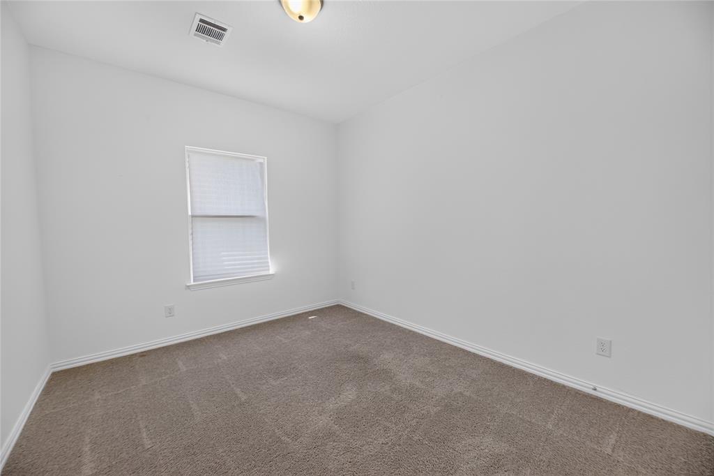 4713 Craymore Road Property Photo 14