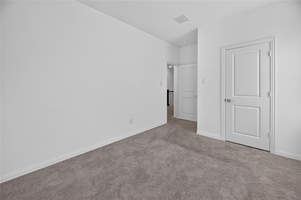 4713 Craymore Road Property Photo 16