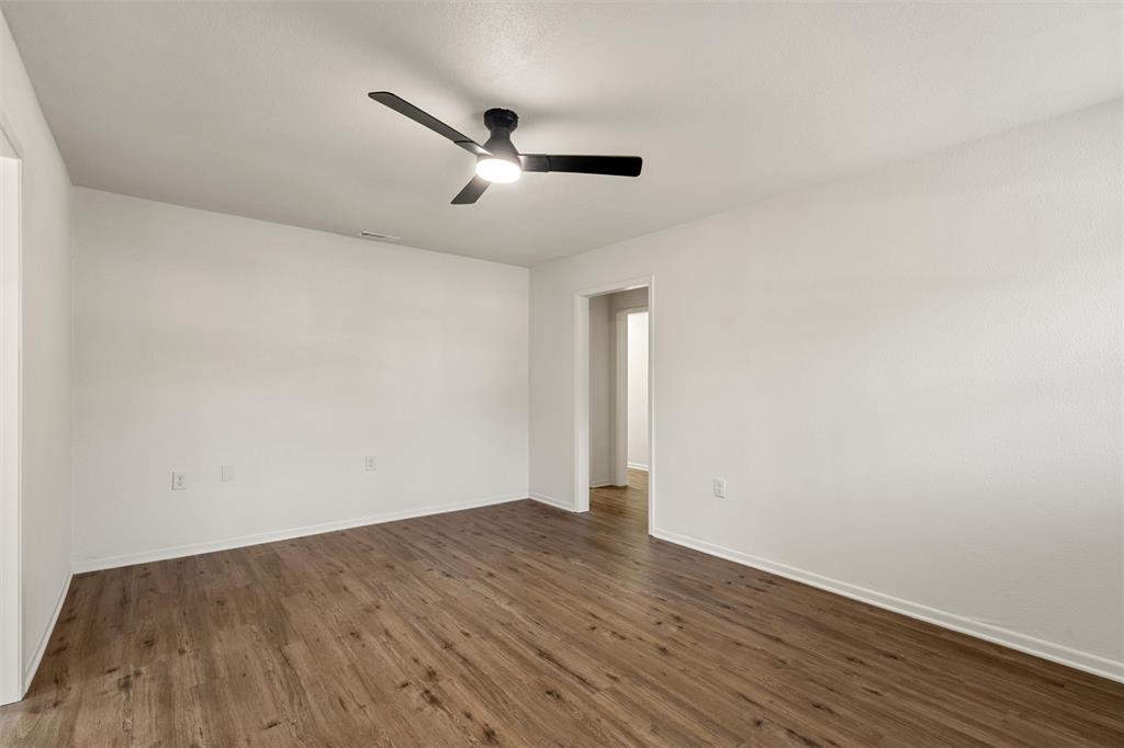 2112 Lasker Avenue Property Photo 3