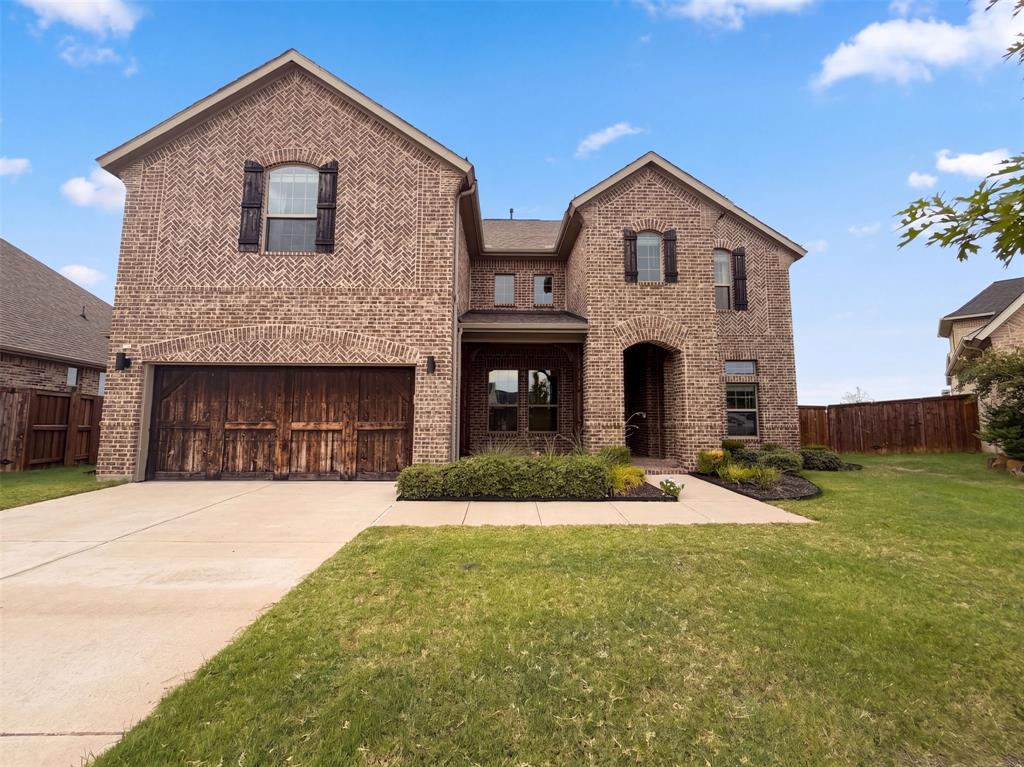817 Shallow Creek Way Property Photo 1