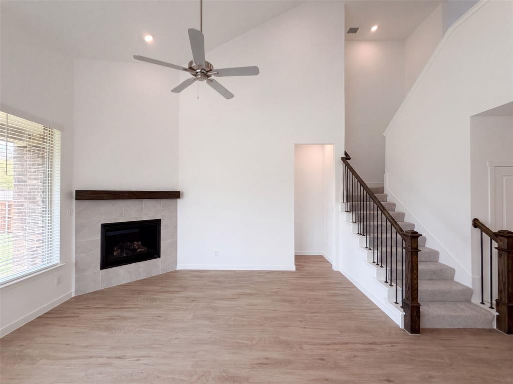 201 Loving Trail Property Photo 3